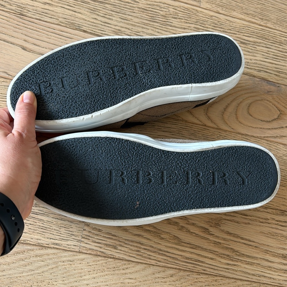 Burberry Brit slip-on - Picture 5 of 7